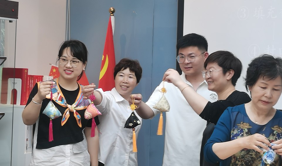 香韻端午，情滿誠格——上海誠格集團(tuán)工會(huì)組織開展端午香囊制作活動(dòng)